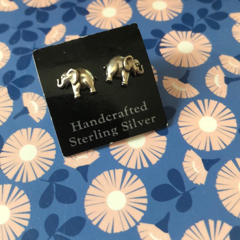 Elephant sterling Silver stud Post Earrings NEW